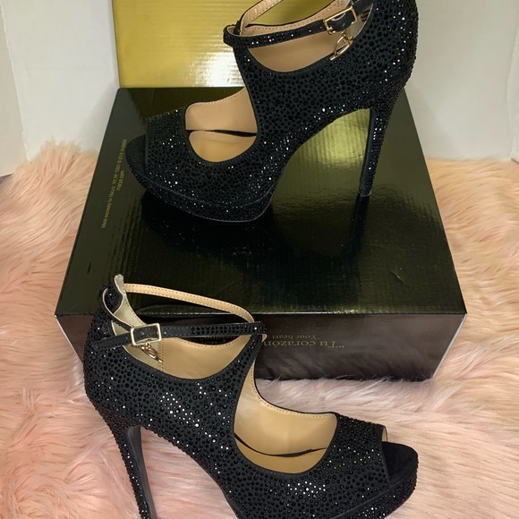 Thadi Sodi Chelsie Black Glitter Peep Toe Pumps - Picture 3 of 6